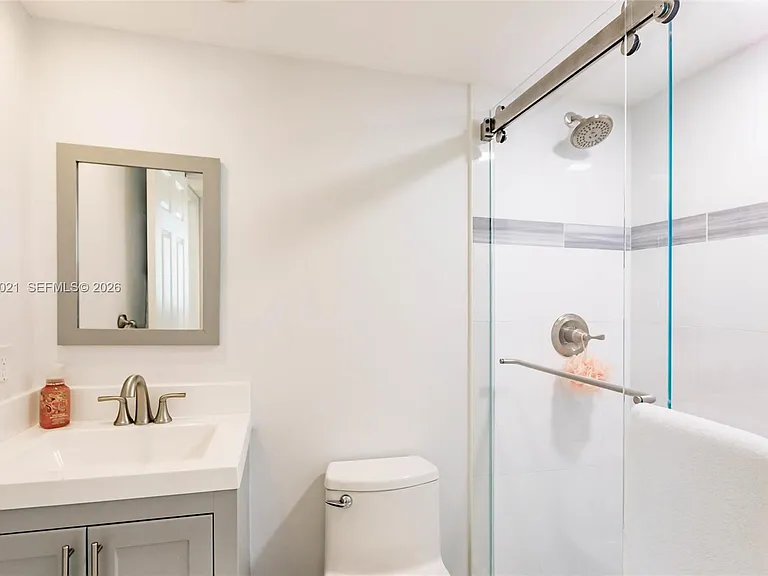 1586 S Ocean Ln #125 — Photo 16