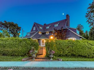 11-20 Shore Rd, Douglaston, NY 11363