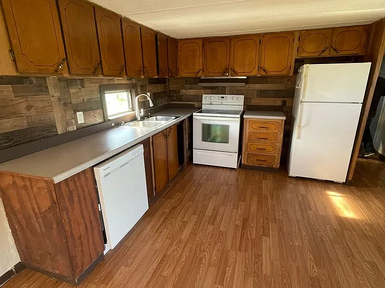 3620 Carver Rd — Photo 3