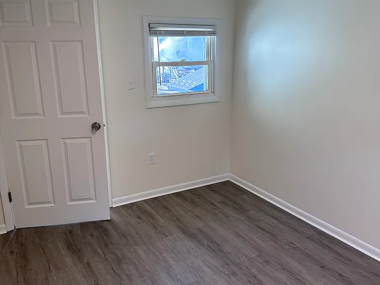 23 Elizabeth St #2 — Photo 7