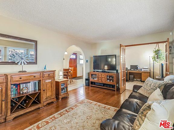 3rd image of 3645 Beethoven St