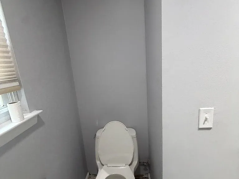 725 Birmingham Ave — Photo 9