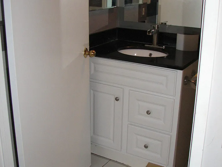 81 Townsgate Dr #306 — Photo 7