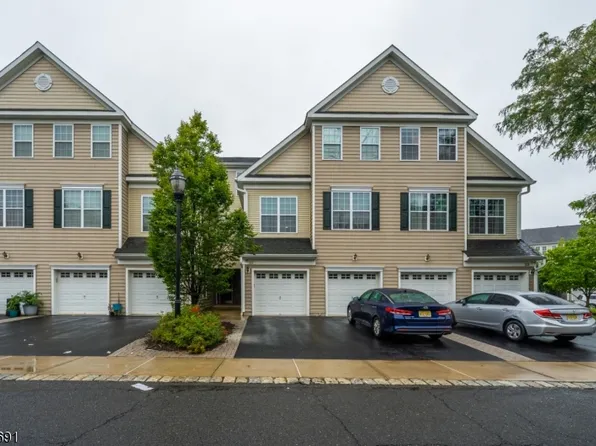 18 Swing Bridge Ln, South Bound Brook Boro, NJ 08880