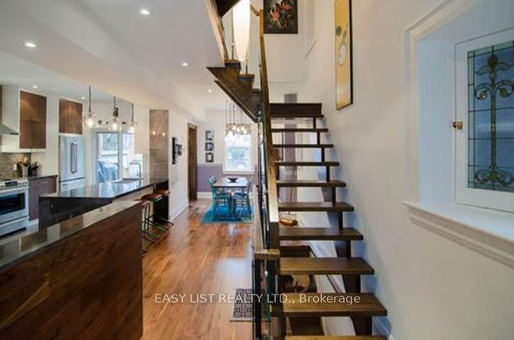 1st image of 76 Dunn Ave