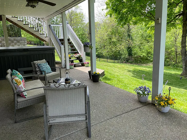 5012 Wolfpen Woods Dr — Photo 21