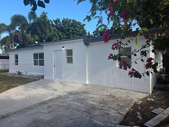 5th image of 15340 Garfield Dr