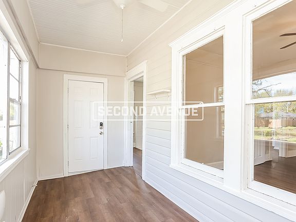 3rd image of 1208 W 4th St