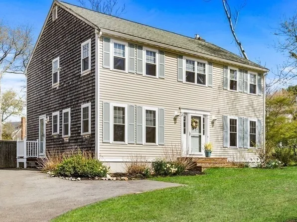 103 Winslow St, Marshfield, MA 02050