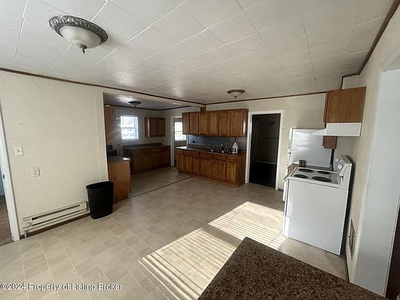 3rd image of 107 3rd Ave NW