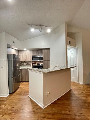 1st image of 12400 Vista Isles Dr APT 1425
