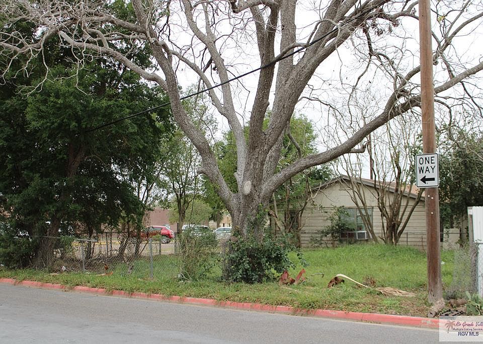 1st image of 0 W 19th St
