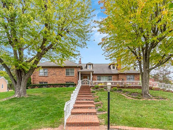2nd image of 4430 Stonebrook Ct