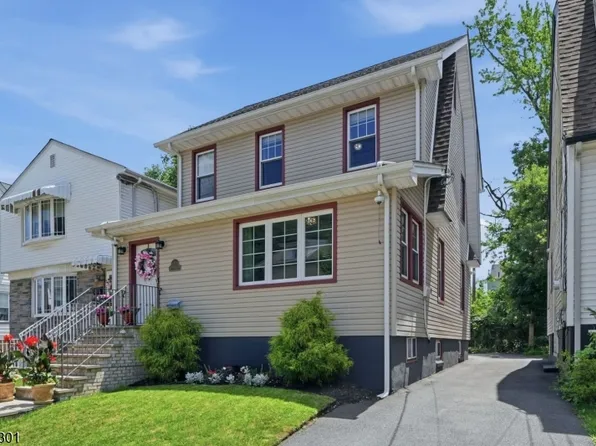 56 Essex Ave, Maplewood Twp., NJ 07040