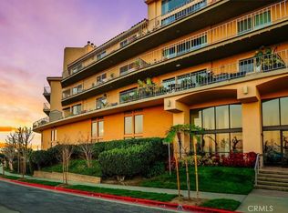 2700 E Panorama Dr APT 302, Signal Hill, CA 90755