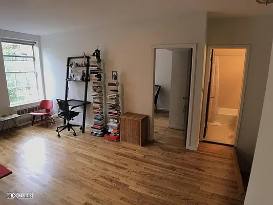 Rented by Citi Habitats | media 18