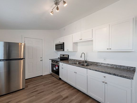 5th image of 16243-16401 N 31st St #16401-8B