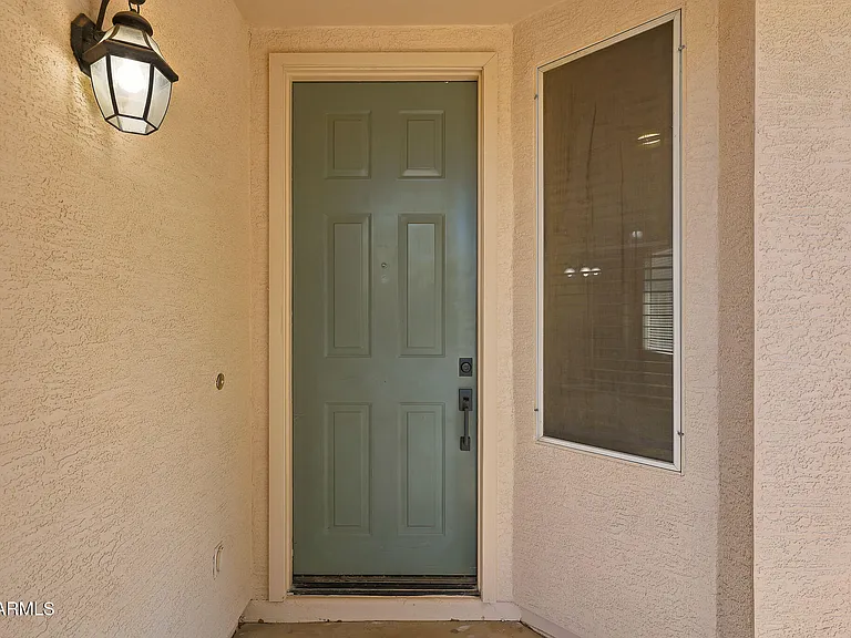 1402 E Shannon St — Photo 2