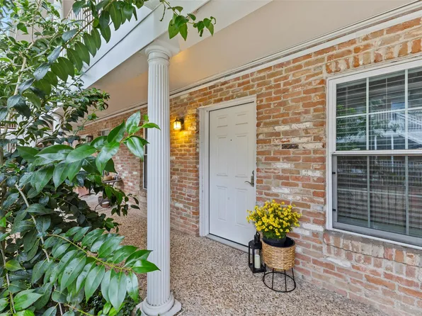 1240 Barton Hills Dr APT 108, Austin, TX 78704
