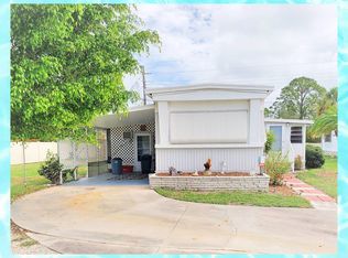 1 7th St W, Nokomis, FL 34275