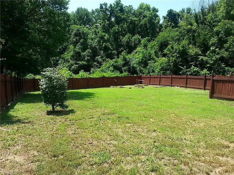 4224 Robinhood Rd — Photo 15