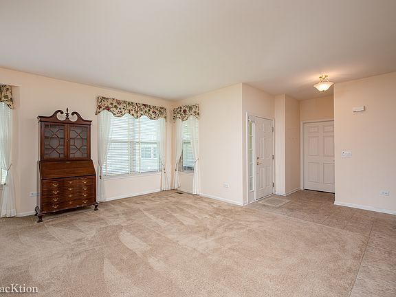 3rd image of 16401 Grandwood Lake Dr