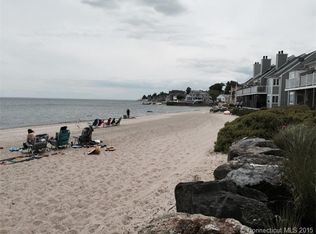 22 Sandpiper Cres, Milford, CT 06460