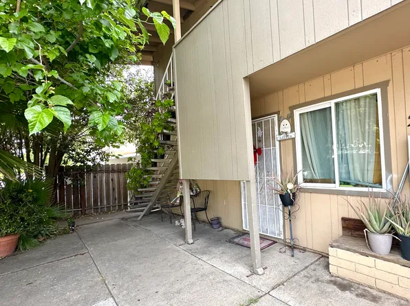 (undisclosed Address), Patterson, CA 95363