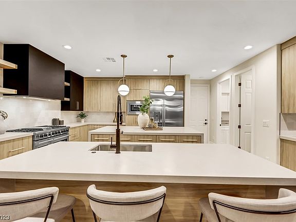 2nd image of 10781 Capesthorne Way
