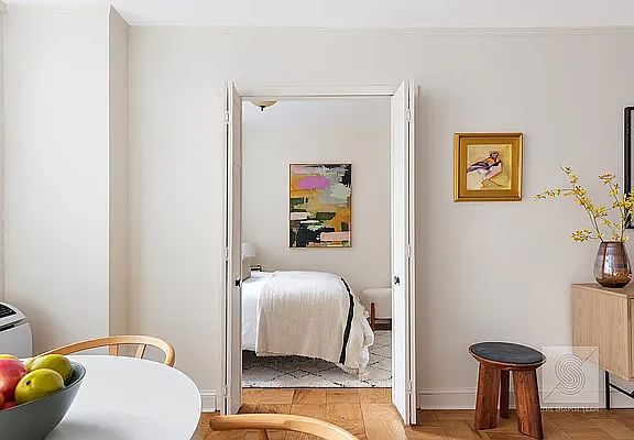 3rd image of 77 7th Ave APT 6T