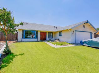 2113 Laura Ct, Hughson, CA 95326