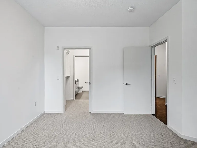 The Flats at West End — Photo 91