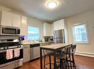 229 Charles St #1, Cambridge, MA 02141