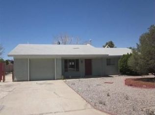 10221 La Paz Dr NW, Albuquerque, NM 87114