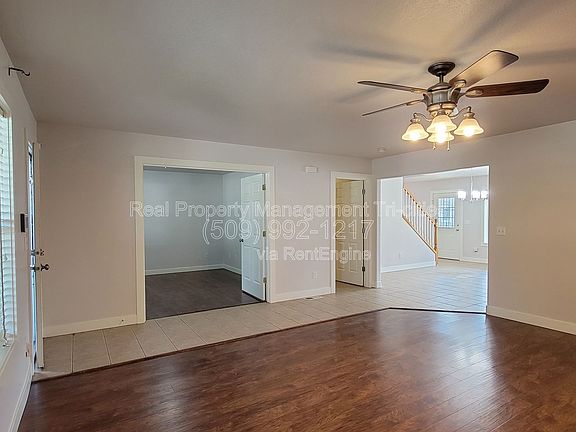 3rd image of 3212 S Rainier St
