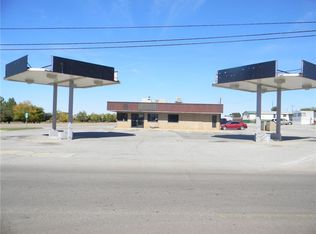 2008 W Gary Blvd, Clinton, OK 73601