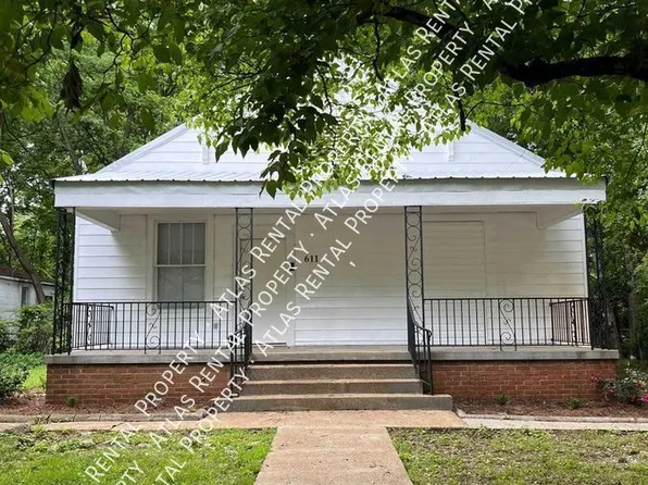 611 5th Ave SW, Decatur, AL 35601