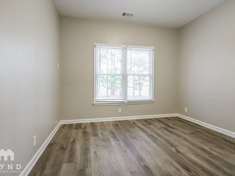 535 Montrachet Ct — Photo 10