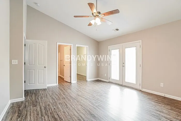 2315 Portola Ct — Photo 13