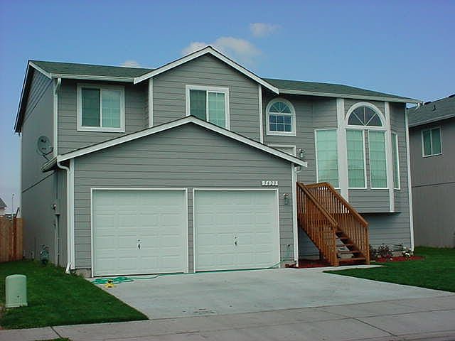 1st image of 5623 105th Pl NE