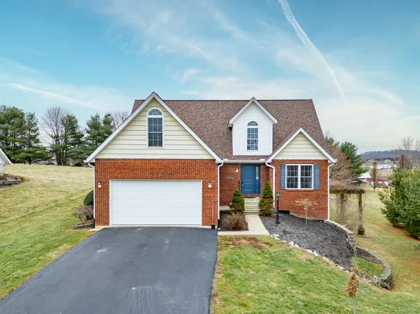 5896 S Glenview Dr, Bloomington, IN 47403