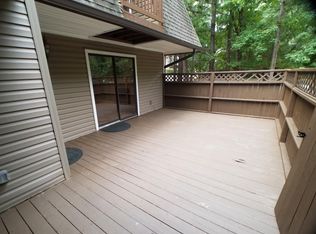 150 Springberry Ln #150, Chapel Hill, NC 27517