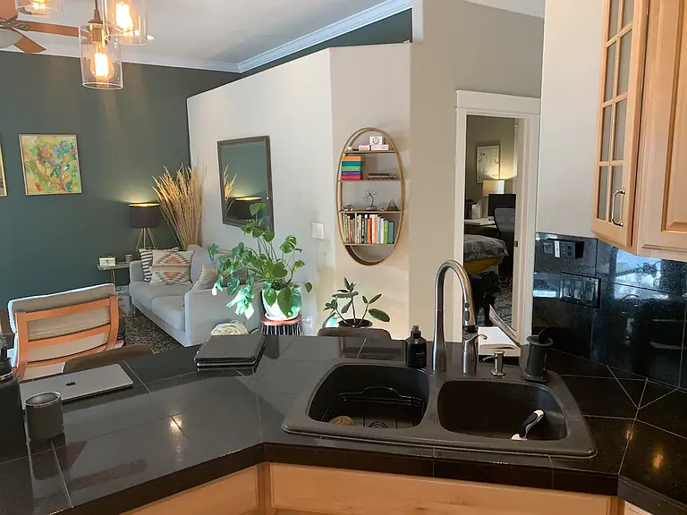 20235 Meadow Ln — Photo 2
