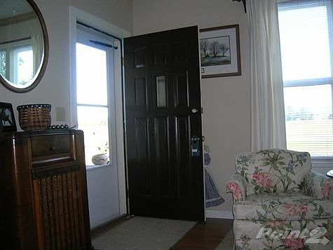 9845 meridian 004