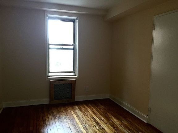 3rd image of 6767 Burns St APT 5T