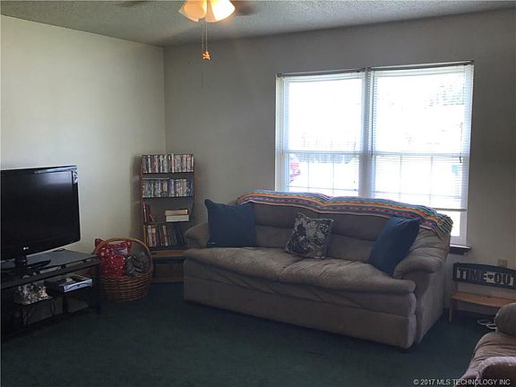4th image of 603 Hillcrest Ave