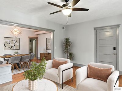 3830 Cass St APT 4, Omaha, NE, 68131