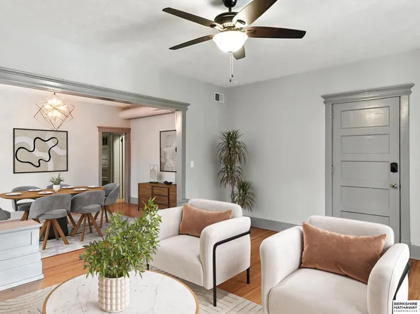 3830 Cass St APT 4, Omaha, NE 68131