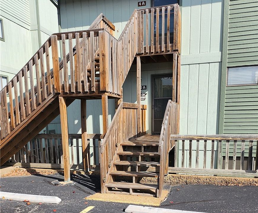 1st image of 21 Southwood Shores Pl #3A