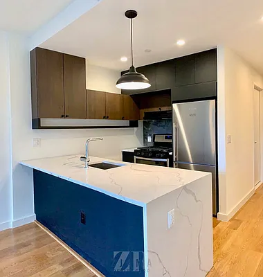 Rented by Zjama Realty Corp | media 6